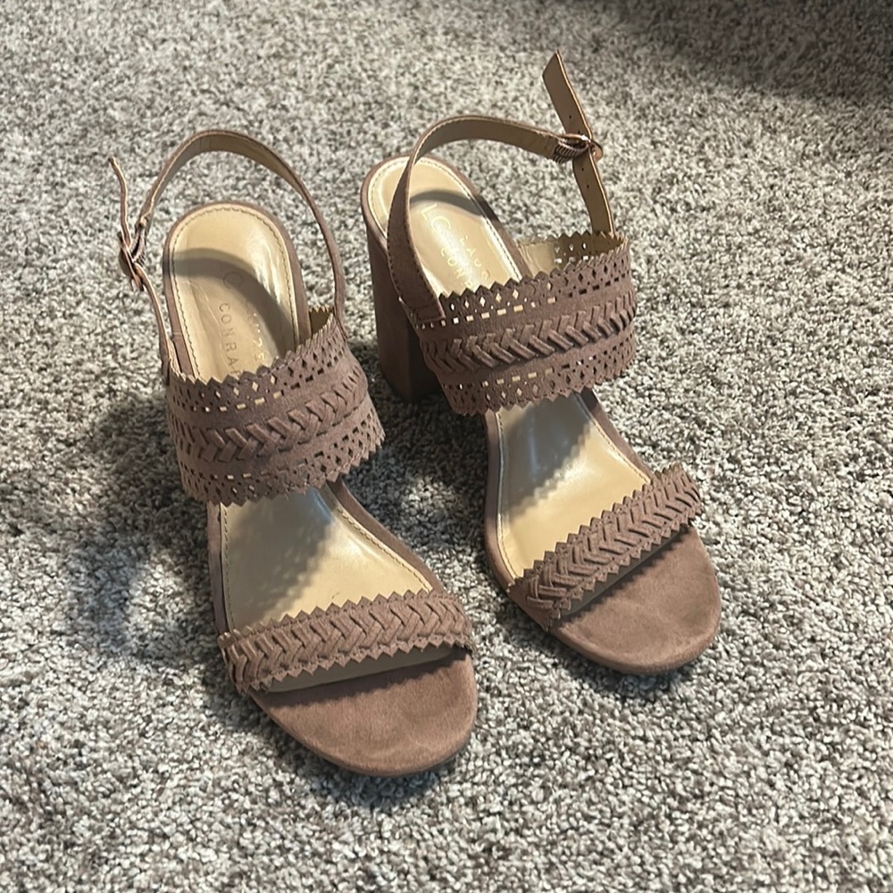 Vintage strapped dress shoe